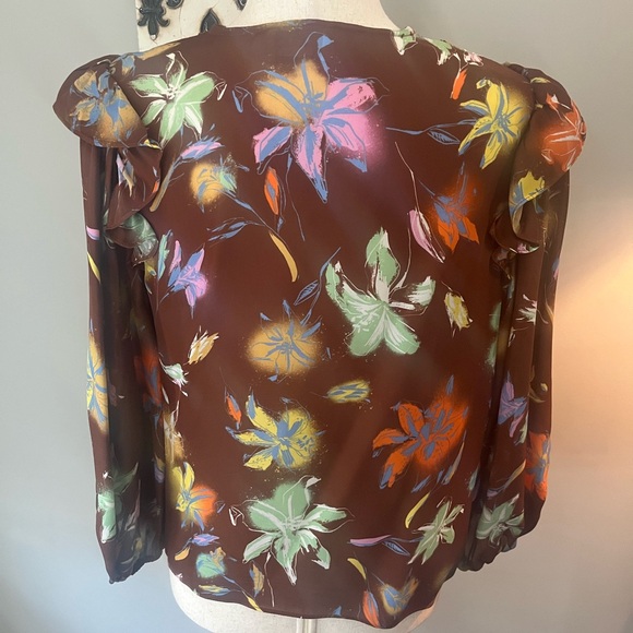 Beautiful print blouse by Tanya Taylor! - Picture 2 of 5